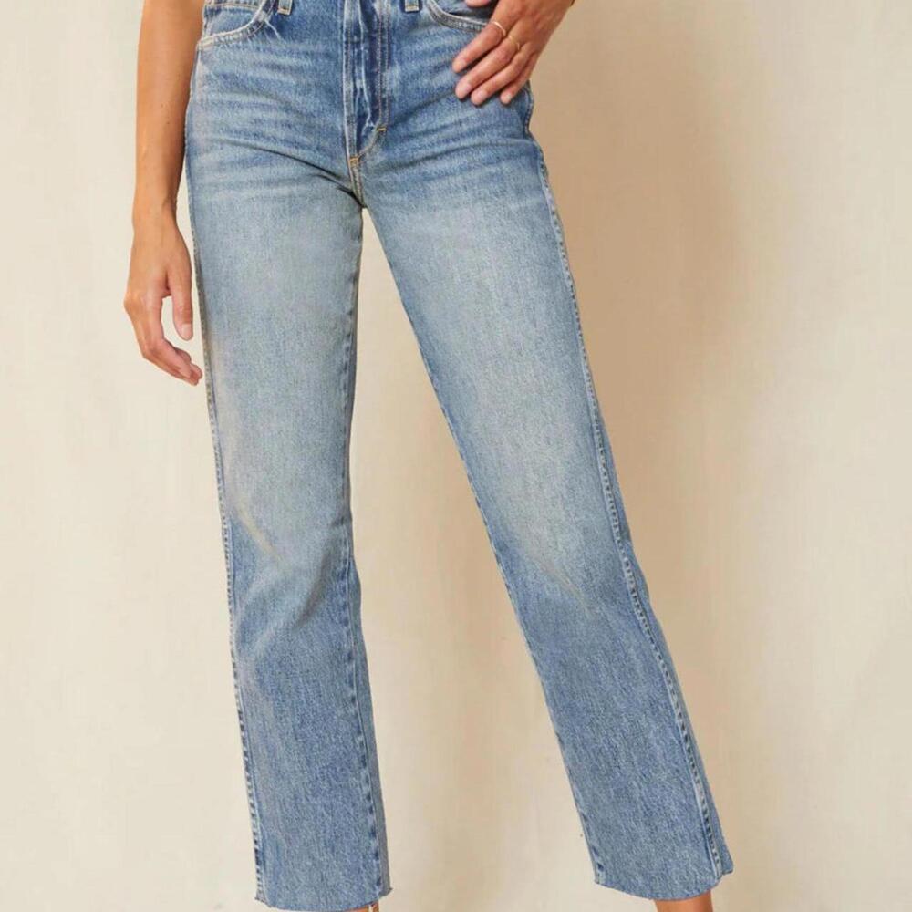 Amo Loverboy high-waisted straight leg non-stretch jeans in "Loved" color.